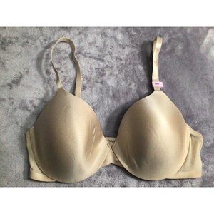 NWOT Vanity Fair 75201 Full Coverage Underwire 34D